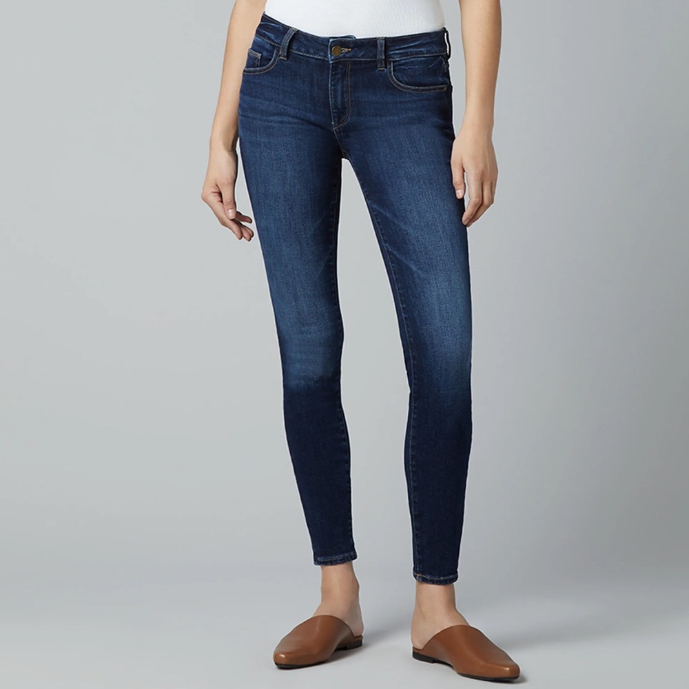 DL 1961 Jeans Emma Legging in Vienna Wash Sz 26 EUC Skinny Jeans w/ Pockets